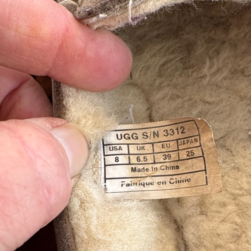 UGG Brown Suede Slippers 8 - Picture 9 of 12